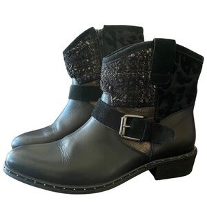 Unity in Diversity Black and Gray Ankle Boots